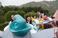 Stacking People On Ride