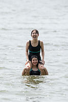 Claira Can Lift Sister